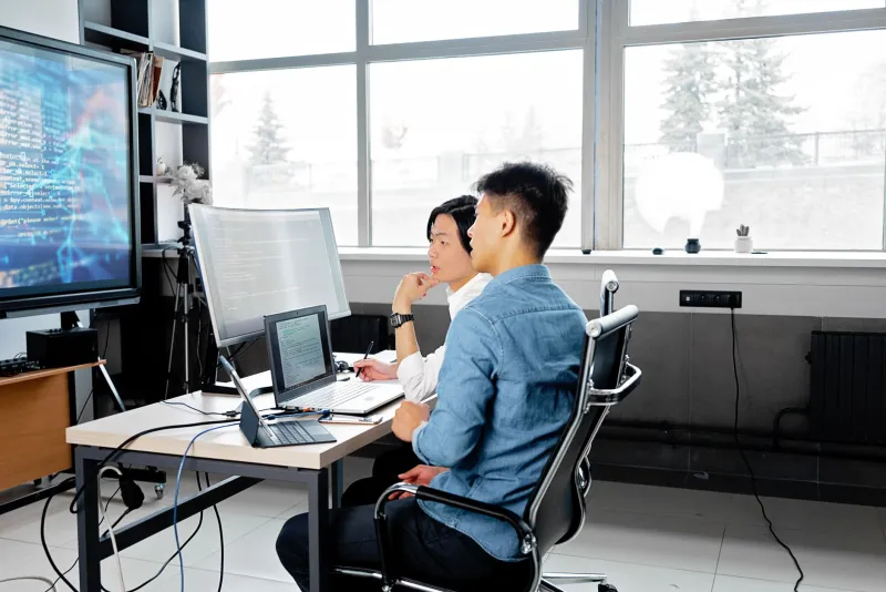 The More You Know, the Harder It Gets to Teach: Breaking the Senior Developer's Communication Trap